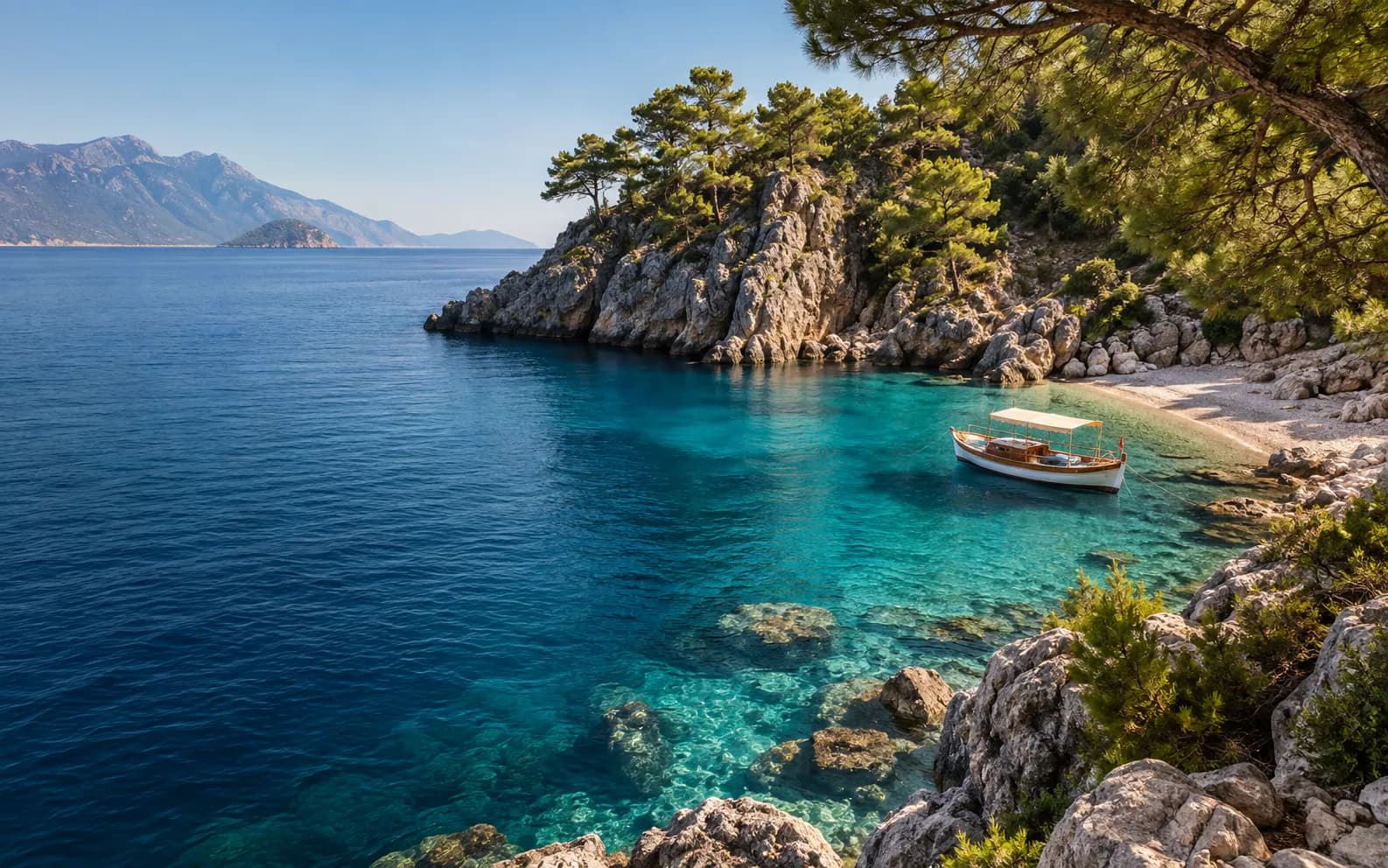 Antalya’da Sakin Koylar: Kalabalıktan Uzak Deniz Rehberi